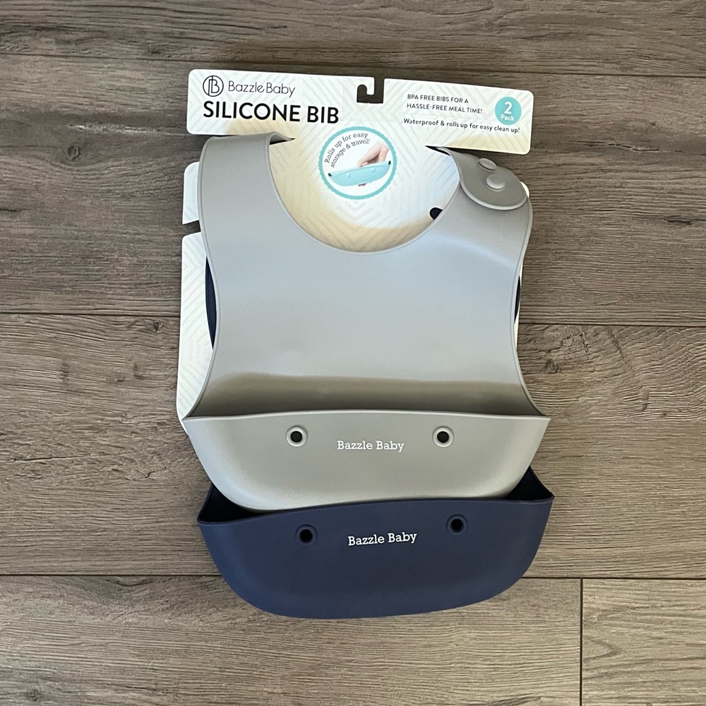 Bazzle Baby Bibs NWT